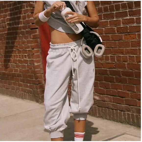 NEW! Free People Movement Flutter Cropped Joggers in GRAY (M) - Picture 5 of 5